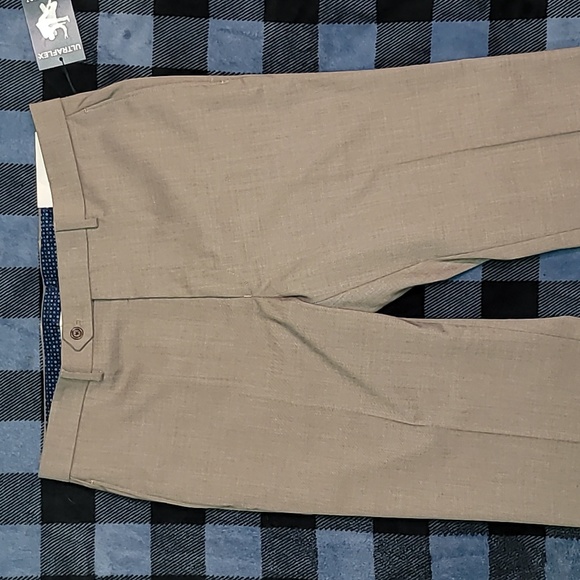 New With Tags. Lauren Ralph Lauren. Ultraflex slacks. Men's size w34 l32 - Picture 10 of 15